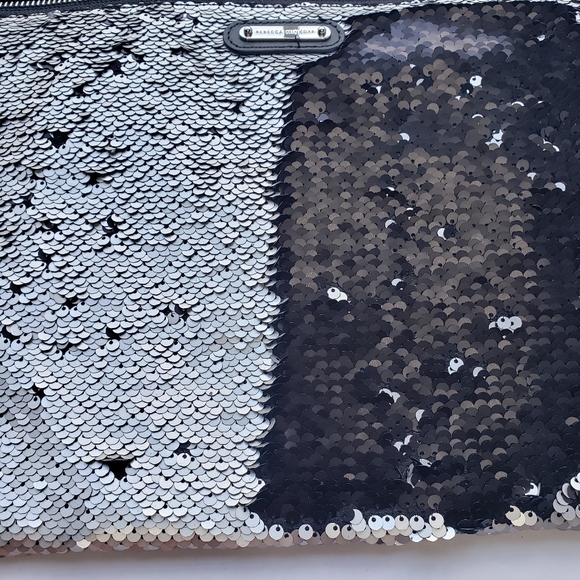 NWOT Rebecca Minkoff silver and black large reversible sequin clutch - Picture 10 of 11
